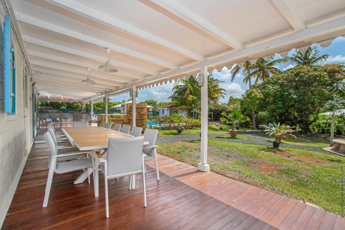 10 Location-villa-Martinique_Terrasse et jardin